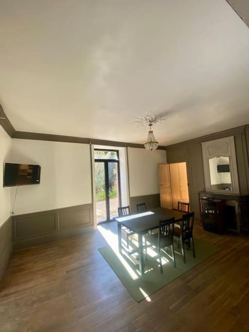 Villa Les Fayes House Isle Esterno foto